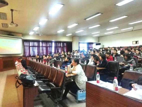 “党的十九大精神进高校巡讲活动”--走进2026世界杯合作官网
